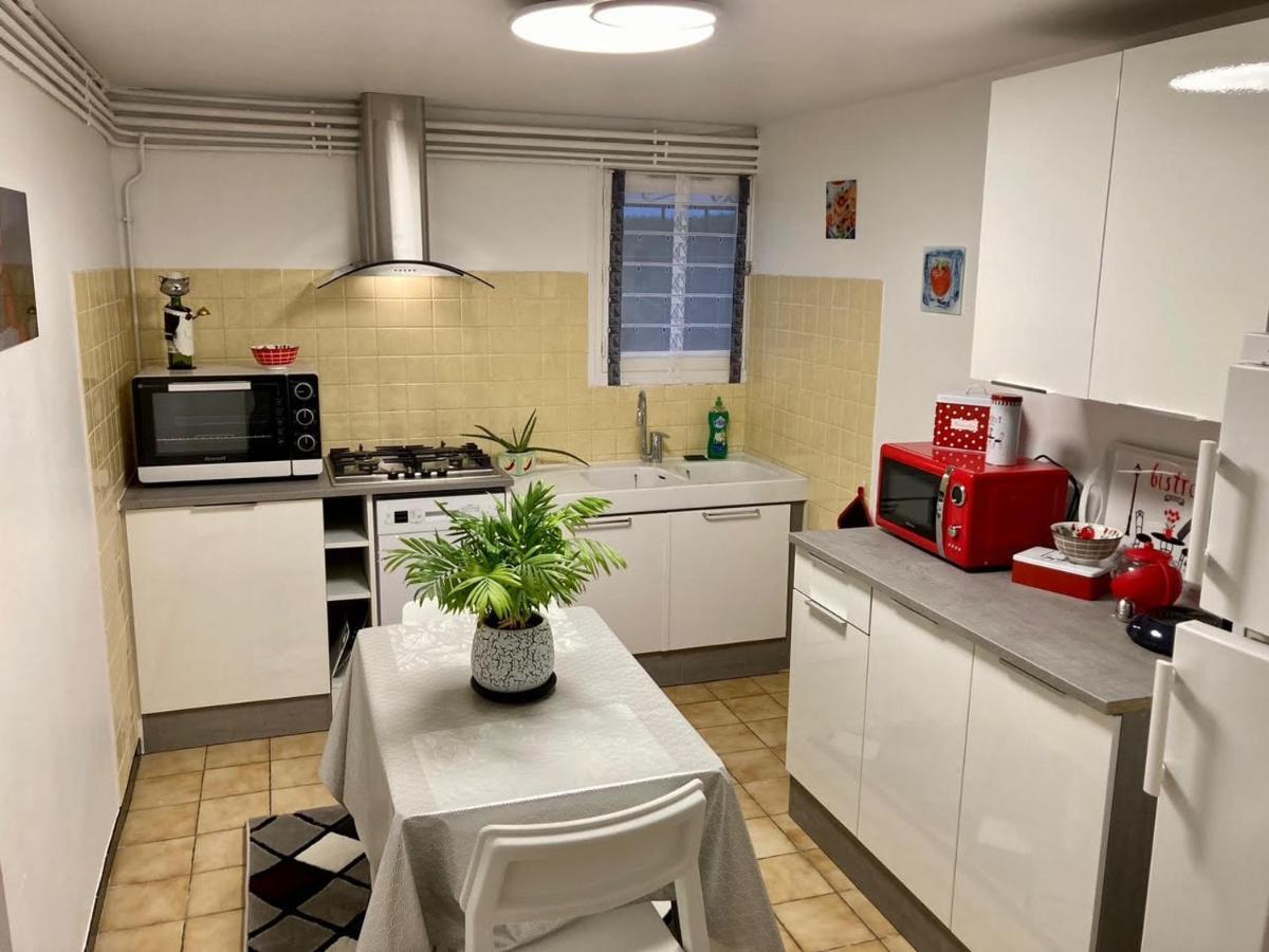 Appartement T2 Independant Dans Maison Individuelle Bidos Exterior photo